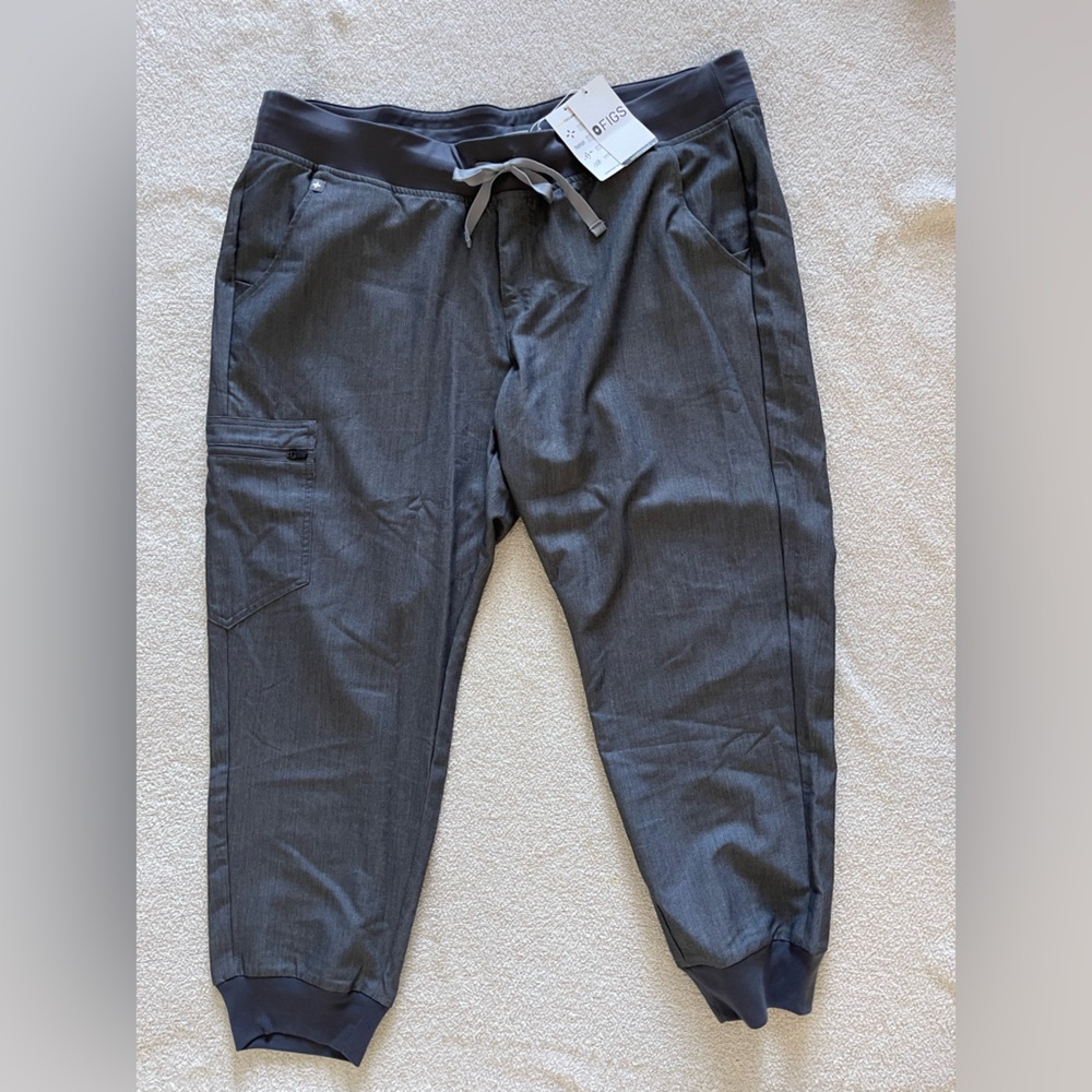 Fig’s Scrub Grey Jogger Pants